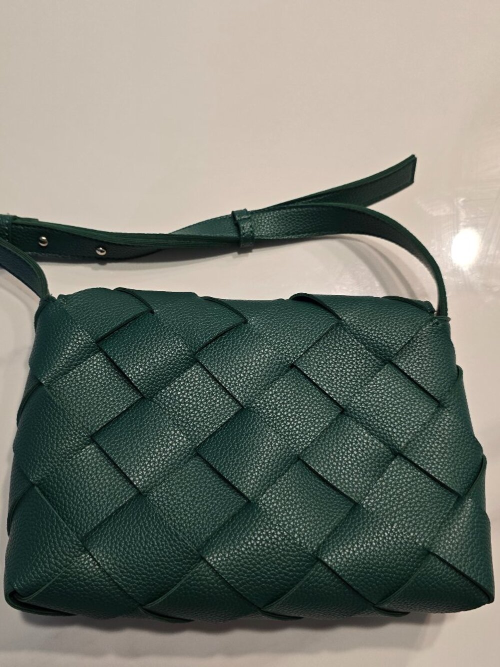 Woven Dark Green Crossbody Flap Bag Intrecciato Style Shoulder Bag - Picture 2 of 5